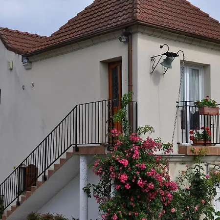 Ty-coz Apartman Charly-sur-Marne